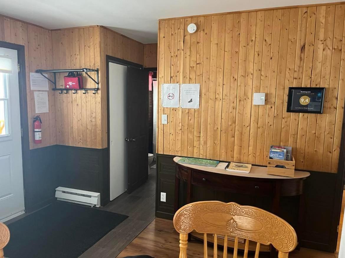 La Cabane chez Jimmy Petit-Saguenay Exterior foto
